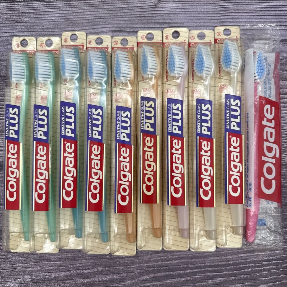 10 LOT Vintage 1990s Colgate Sensitive Gums Plus Compact Head Diamond Extra Soft